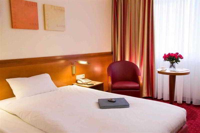 Mercure Hotel Saarbruecken City Eksteriør bilde