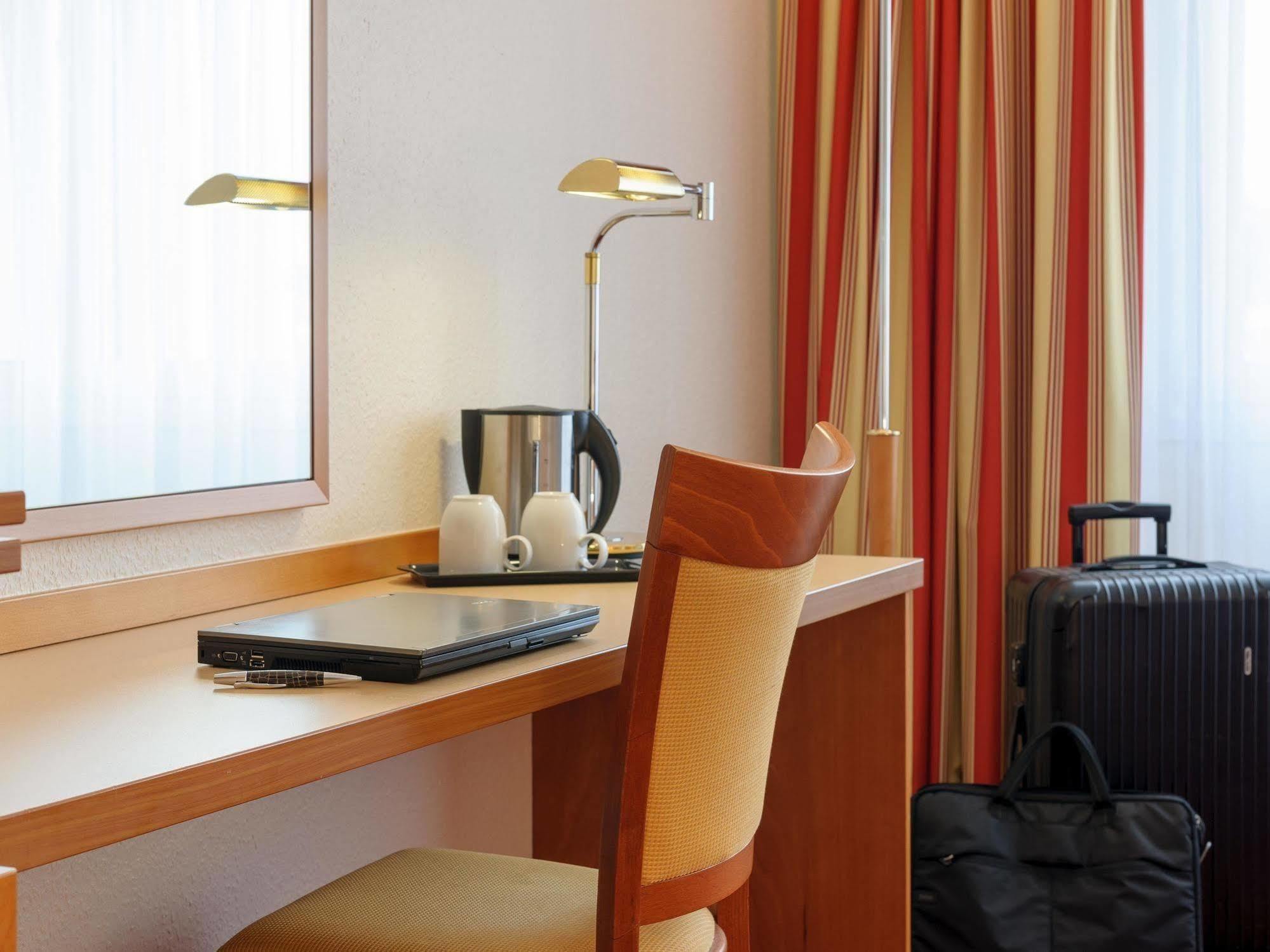Mercure Hotel Saarbruecken City Eksteriør bilde